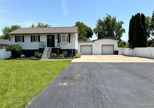 Homes for sale in Taylor, MI | 20385 Empire St, Taylor, MI 48180 | MLS# 61006645