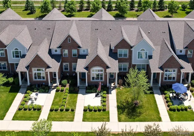 Photo 2 of Condo for sale at 45806 Aragon Ln, Canton, MI 48187 6721 | MLS# 61021705 | Listing updated on 2026-08-17