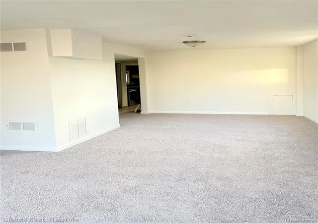 5th image of 128 Henry Ruff Rd, Garden City, MI 48135 | MLS# 60977442