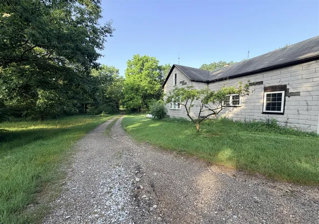 Homes for sale in Manistee, MI | 794 E Fox Farm Rd, Manistee, MI 49660 | MLS# 70543243