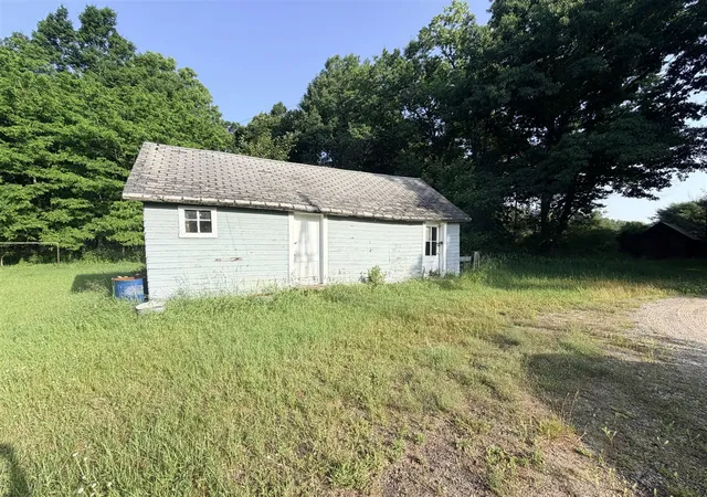 Homes for sale in Manistee, MI | 794 E Fox Farm Rd, Manistee, MI 49660 | MLS# 70543243