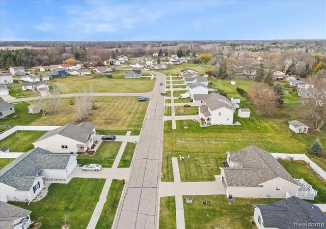 2nd image of 3109 Dahlia, Burton, MI 48519 | MLS# 60356493