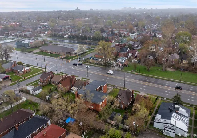 4th image of 4234 W Davison, Detroit, MI 48238 | MLS# 60979495