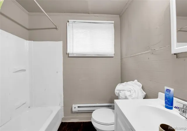 5th image of 4234 W Davison, Detroit, MI 48238 | MLS# 60979495