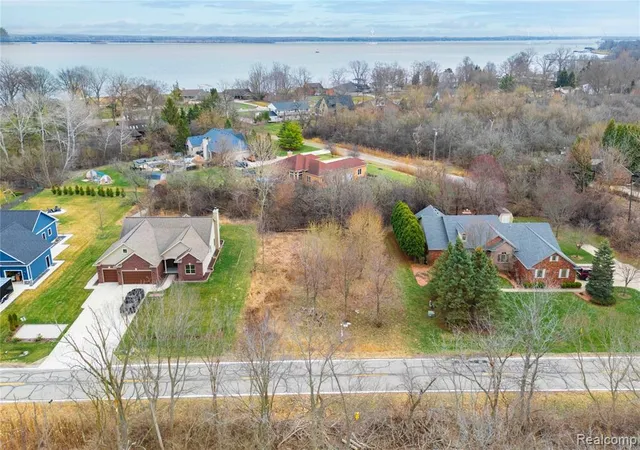 3rd image of 129 Meridian, Grosse Ile, MI 48138 | MLS# 60980553