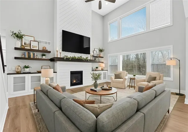 5th image of 5414 Bradley Ct, Kalamazoo, MI 49009 | MLS# 70523312