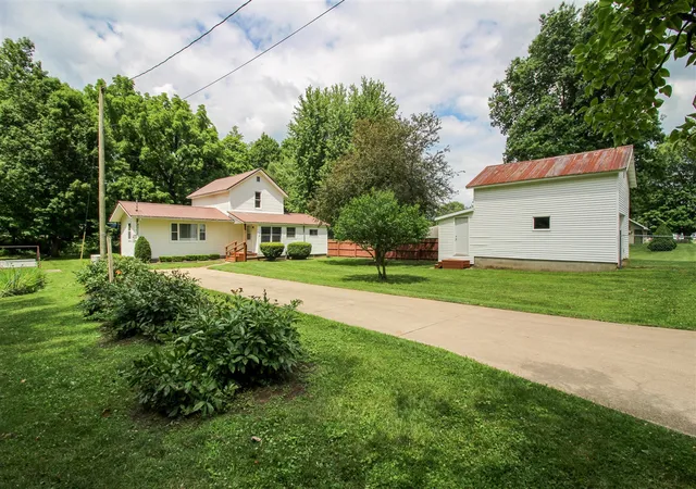 Homes for sale in Marcellus, MI | 617 E Read St, Marcellus, MI 49067 | MLS# 70544168