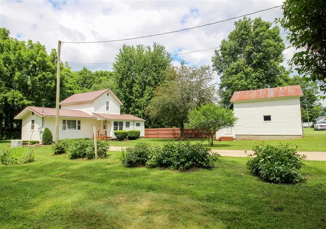 Homes for sale in Marcellus, MI | 617 E Read St, Marcellus, MI 49067 | MLS# 70544168