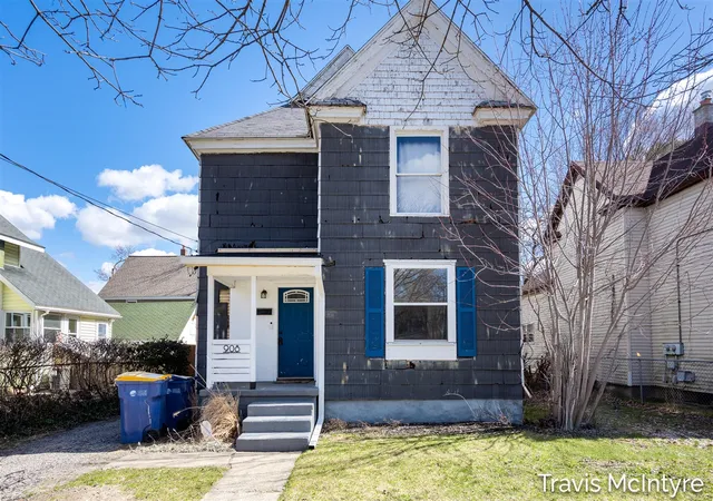 Homes for sale in Grand Rapids, MI | 908 Eastern Ave, Grand Rapids, MI 49507 | MLS# 70510338