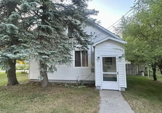 1st image of 706 W Beech St, Gladwin, MI 48624 | MLS# 50217535