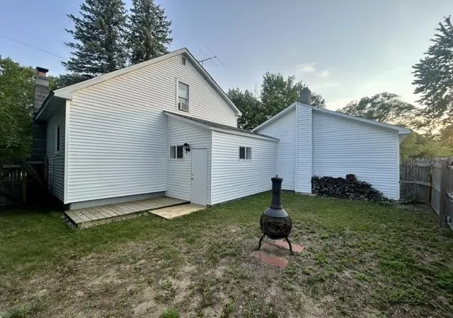 22nd image of 706 W Beech St, Gladwin, MI 48624 | MLS# 50217535