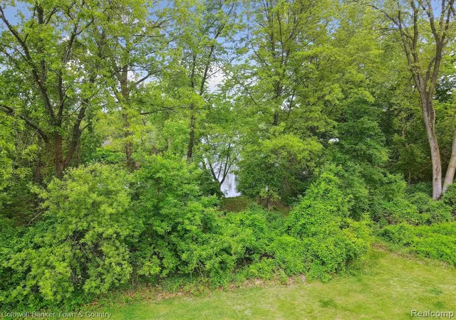 Photo 4 of Land for sale at 0 Mallards Landing, Highland, MI 48357 | MLS# 60985711 | Listing updated on 2026-07-07