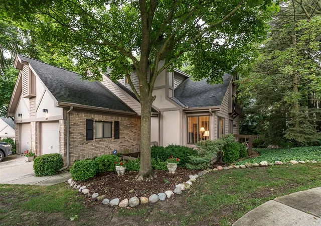 Photo 1 of Condo for sale at 2014 Audubon Dr, Ann Arbor, MI 48103 | MLS# 70502830 | Listing updated on 2025-12-15