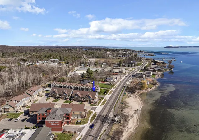 Homes for sale in Traverse City, MI | 13800 West Bay Shore Dr #1, Traverse City, MI 49684 | MLS# 80065535