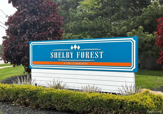 Homes for sale in Shelby Township, MI | 14559 Keswick Dr, Shelby Township, MI 48315 | MLS# 60993982