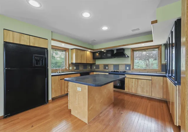 Photo 4 of Single family home for sale at 200 National Dr, Manistee, MI 49660 | MLS# 70542833 | Listing updated on 2026-09-01