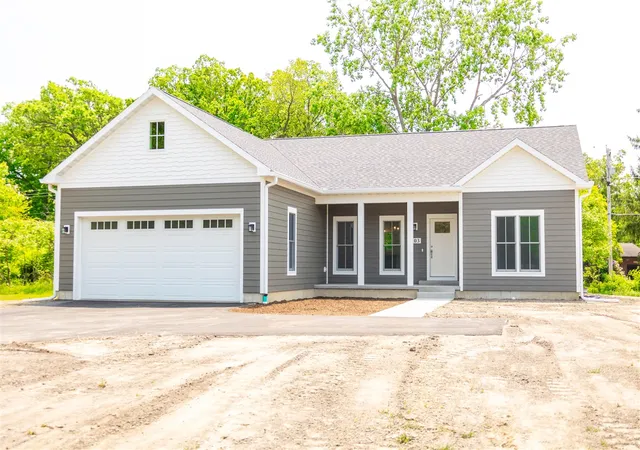 1st image of 103 Diamond Point Ln, New Buffalo, MI 49117 | MLS# 70473572