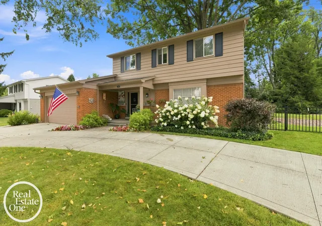 Photo 1 of Single family home for sale at 38308 Hidden Ln, Clinton Township, MI 48036 | MLS# 50219278 | Listing updated on 2026-08-28
