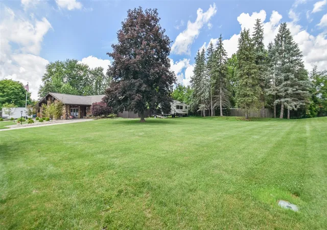 Homes for sale in Coldwater, MI | 17 Linda Ln, Coldwater, MI 49036 | MLS# 70541792