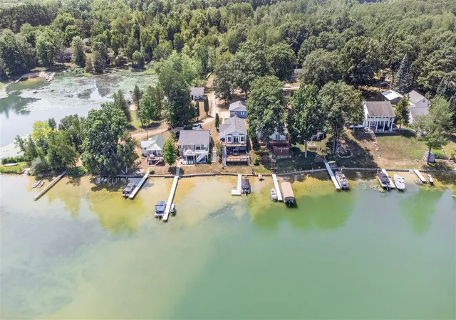 Photo 3 of Sale Pending at 14134 90th Ave, Mecosta, MI 49332 | MLS# 70482257 | Listing updated on 2025-09-17