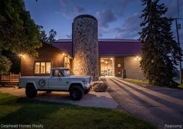 Photo 1 of Single family home for sale at 3486 W Drahner Rd, Oxford, MI 48371 5710 | MLS# 61010788 | Listing updated on 2026-10-06