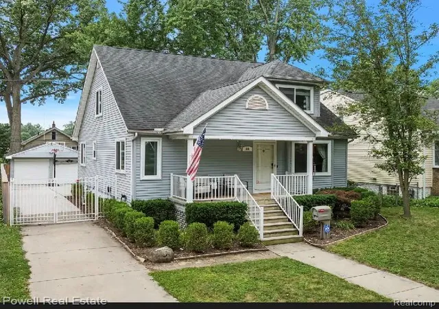 Photo 1 of Sale Pending at 316 Rhode Is Ave, Royal Oak, MI 48067 | MLS# 61016603 | Listing updated on 2026-08-19