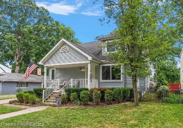 Photo 2 of Sale Pending at 316 Rhode Is Ave, Royal Oak, MI 48067 | MLS# 61016603 | Listing updated on 2026-08-19