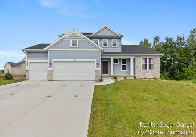 Homes for sale in Caledonia, MI | 5961 Claymont Ct, Caledonia, MI 49316 | MLS# 70541622