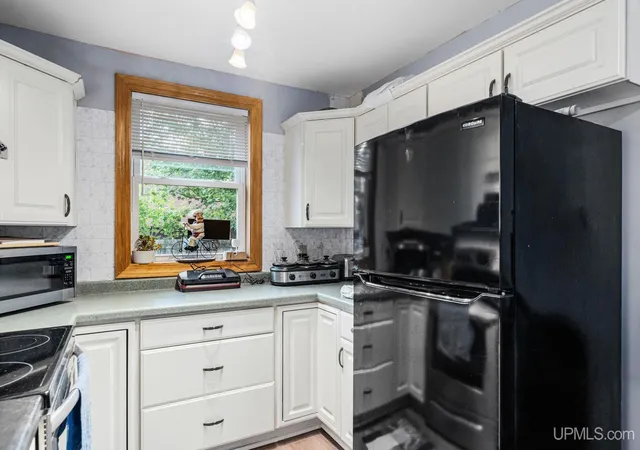 Photo 4 of Single family home for sale at 610 N Main St, Ishpeming, MI 49849 | MLS# 50217117 | Listing updated on 2026-08-17