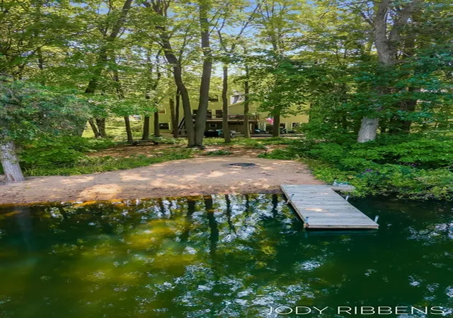 Photo 4 of Sale Pending at 7263 Tory Dr, Hudsonville, MI 49426 | MLS# 70553853 | Listing updated on 2026-09-28