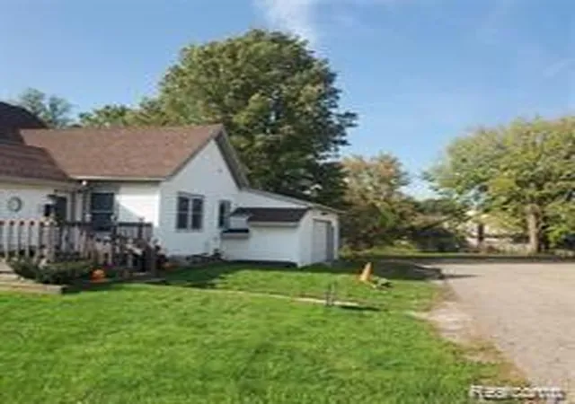 Homes for sale in Lansing, MI | 4414 S Martin Luther King Jr Blvd, Lansing, MI 48910 | MLS# 60965507