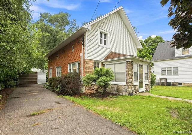 1st image of 113 E State St, Montrose, MI 48457 | MLS# 61022509