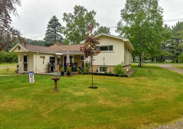 Homes for sale in Traverse City, MI | 10741 N Long Lake Rd, Traverse City, MI 49685 | MLS# 80069453