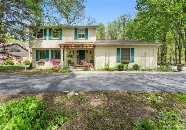 Photo 1 of Single family home for sale at 19177 Meridian Rd, Grosse Ile, MI 48138 1030 | MLS# 61022143 | Listing updated on 2026-10-04