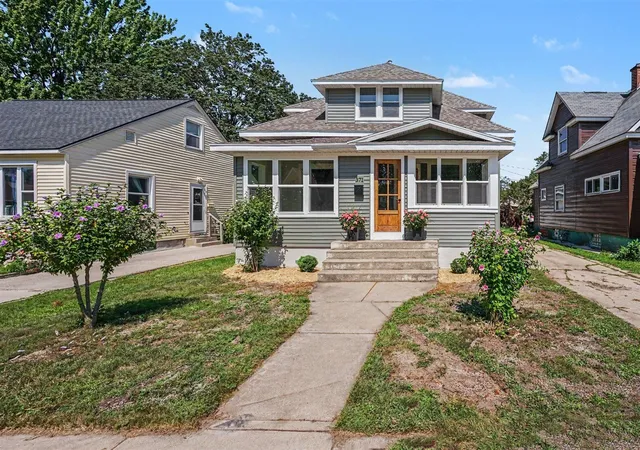 Photo 1 of Sale Pending at 371 W 19th Street, Holland, MI 49423 | MLS# 70555478 | Listing updated on 2026-08-31