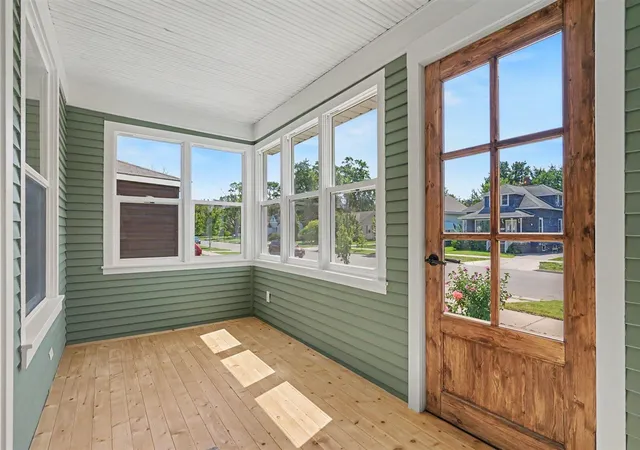 Photo 5 of Sale Pending at 371 W 19th Street, Holland, MI 49423 | MLS# 70555478 | Listing updated on 2026-08-31