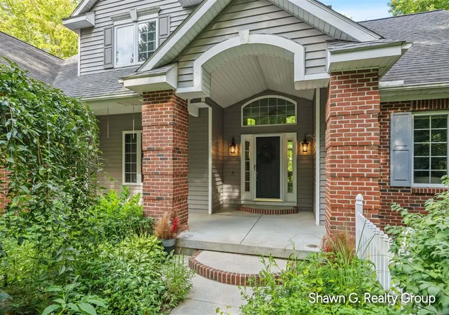 Photo 3 of Single family home for sale at 8837 56th Avenue, Hudsonville, MI 49426 | MLS# 70555644 | Listing updated on 2026-08-31