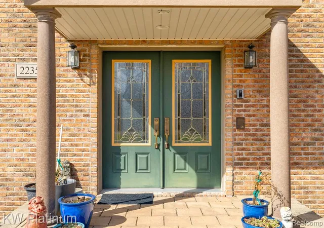 3rd image of 2235 S Lakeshore Rd, Harbor Beach, MI 48441 | MLS# 61005766