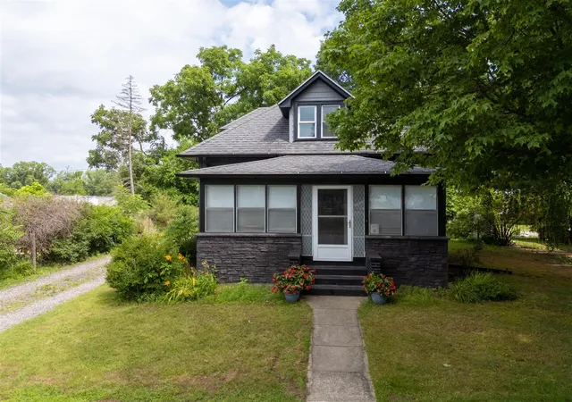 2nd image of 24144 Alvord Ave, Mattawan, MI 49071 | MLS# 70544165