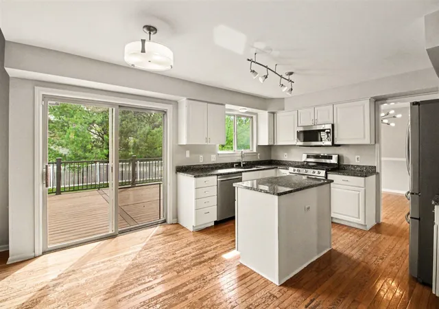 Photo 3 of Single family home for sale at 312 Redrock Ct, Ann Arbor, MI 48103 | MLS# 70535127 | Listing updated on 2026-09-09