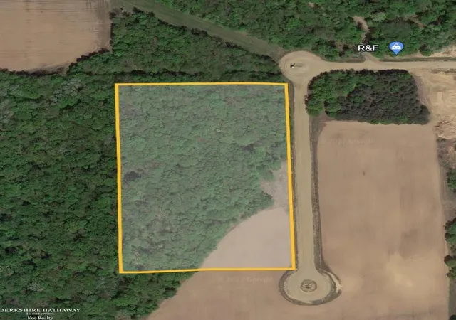 Photo 3 of Land for sale at 6830 Sandy Ridge, Vassar, MI 48768 | MLS# 50203635 | Listing updated on 2026-09-02