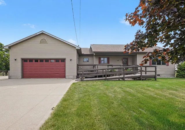 Photo 1 of Sale Pending at 5351 3 Mile Rd, Bay City, MI 48706 | MLS# 50215671 | Listing updated on 2026-09-03