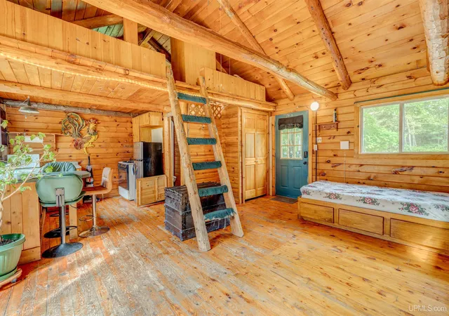 Photo 4 of Single family home for sale at 6434 Ll25 Ln Rd, Garden, MI 49835 | MLS# 50220106 | Listing updated on 2026-10-09