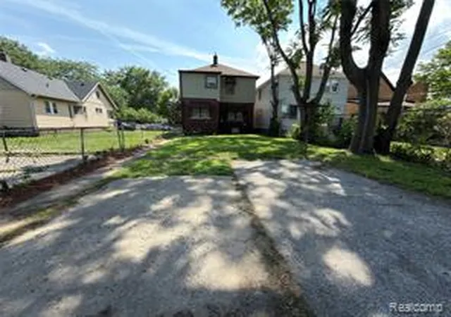 Homes for sale in River Rouge, MI | 15 Forest St, River Rouge, MI 48218 | MLS# 61009138