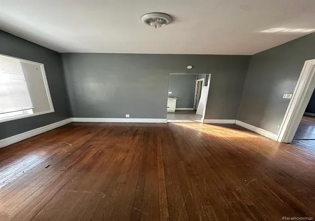 Photo 4 of Single family home for sale at 4443 Maryland St, Detroit, MI 48224 3337 | MLS# 60977240 | Listing updated on 2026-10-21