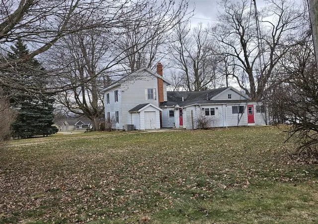 Homes for sale in Lawrence, MI | 66598 Territorial Rd, Lawrence, MI 49064 | MLS# 70509820