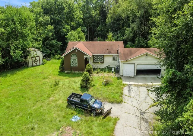 Photo 2 of Sale Pending at 9284 Pine Is Dr, Sparta, MI 49345 | MLS# 70553809 | Listing updated on 2026-08-31
