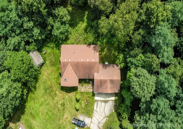 Photo 3 of Sale Pending at 9284 Pine Is Dr, Sparta, MI 49345 | MLS# 70553809 | Listing updated on 2026-08-31