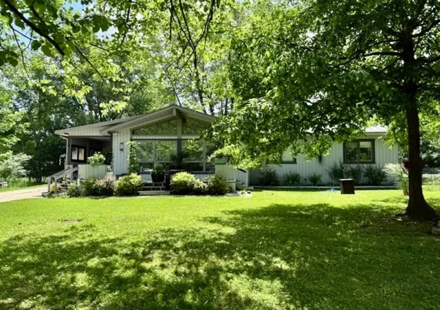 Homes for sale in Gladwin, MI | 1865 Bye Way St, Gladwin, MI 48624 | MLS# 50213559