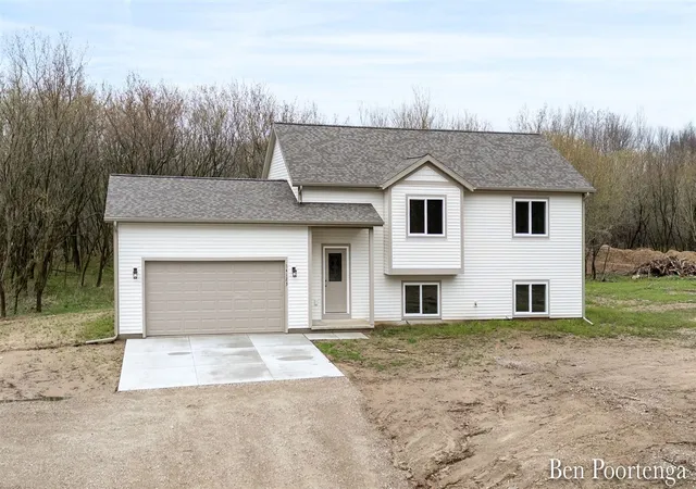 1st image of 14123 Beardslee St, Greenville, MI 48838 | MLS# 70544822